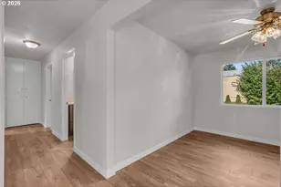 4888 38th Pl NE, Salem, OR 97305 - Photo 10