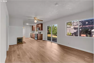 4888 38th Pl NE, Salem, OR 97305 - Photo 16