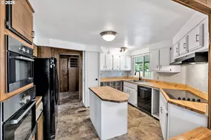 14012 SE Rupert Dr, Milwaukie, OR 97267 - Photo 12