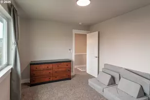 180 Brady Ln, Roseburg, OR 97471 - Photo 22