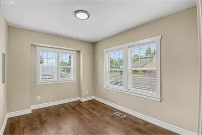 3801 NE 82nd Ave, Portland, OR 97220 - Photo 8