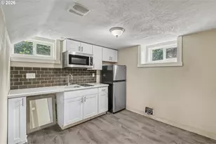 3801 NE 82nd Ave, Portland, OR 97220 - Photo 22
