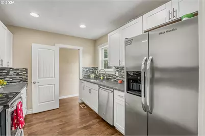 3801 NE 82nd Ave, Portland, OR 97220 - Photo 10