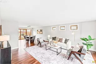 12647 SW Springwood Dr, Tigard, OR 97223 - Photo 2