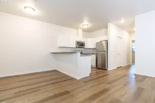 6940 SE Long St, Portland, OR 97035 - Photo 2