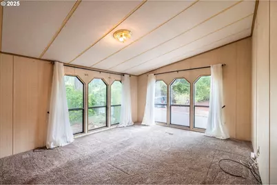 1445 Village Pines Ave, Coos Bay, OR 97420 - Photo 32