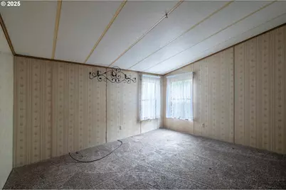 1445 Village Pines Ave, Coos Bay, OR 97420 - Photo 12