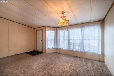 1445 Village Pines Ave, Coos Bay, OR 97420 - Photo 6