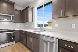 2239 E Otter Loop, La Center, WA 98629 - Photo 12