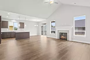 2239 E Otter Loop, La Center, WA 98629 - Photo 4