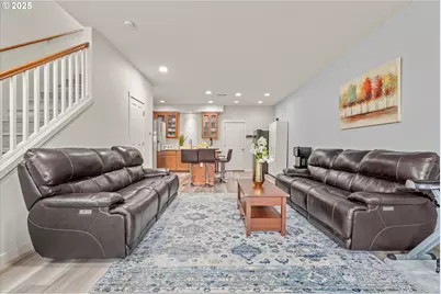 2590 NW 2nd Ter, Gresham, OR 97030 - Photo 6