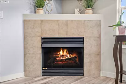 2590 NW 2nd Ter, Gresham, OR 97030 - Photo 8