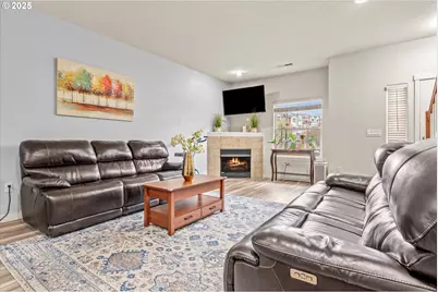 2590 NW 2nd Ter, Gresham, OR 97030 - Photo 10