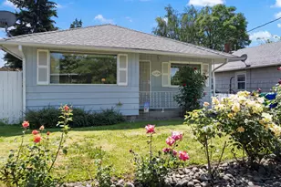 11726 SE Oak St, Portland, OR 97216 - Photo 2