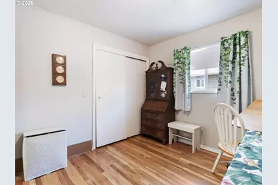 11726 SE Oak St, Portland, OR 97216 - Photo 20