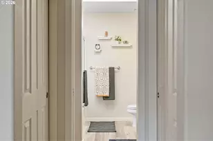 7102 NE Stonewater St, Hillsboro, OR 97124 - Photo 28