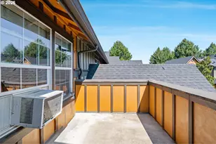 7102 NE Stonewater St, Hillsboro, OR 97124 - Photo 20