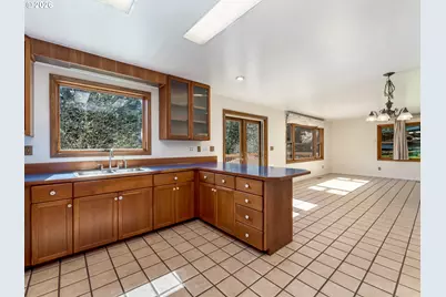 19037 NW Meadow Lake Rd, Yamhill, OR 97148 - Photo 10