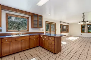 19037 NW Meadow Lake Rd, Yamhill, OR 97148 - Photo 10