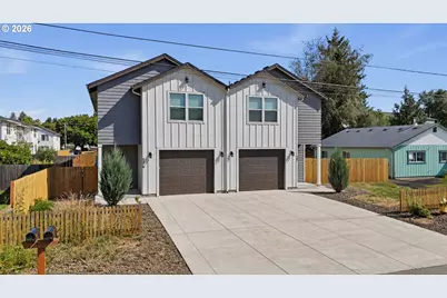 957 Willow St, Kelso, WA 98626 - Photo 2