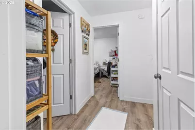 15540 NE Couch St, Portland, OR 97230 - Photo 18