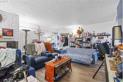 15540 NE Couch St, Portland, OR 97230 - Photo 6