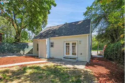 6511 NW Saint Helens Rd, Portland, OR 97210 - Photo 42