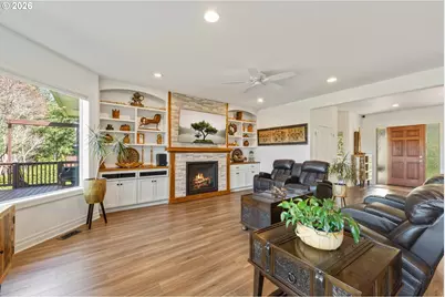 93621 Links Ln, Coos Bay, OR 97420 - Photo 12