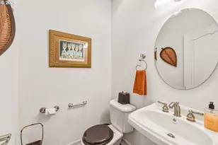 93621 Links Ln, Coos Bay, OR 97420 - Photo 32