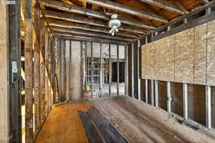 7827 N Denver Ave, Portland, OR 97217 - Photo 8