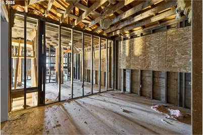 7827 N Denver Ave, Portland, OR 97217 - Photo 10