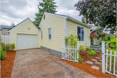 622 SW Hayter St, Dallas, OR 97338 - Photo 26