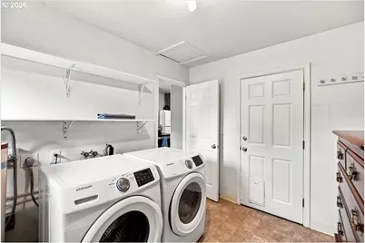 622 SW Hayter St, Dallas, OR 97338 - Photo 20