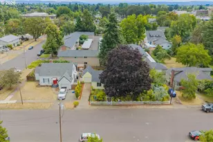 622 SW Hayter St, Dallas, OR 97338 - Photo 46