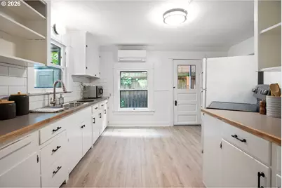 1411 SW Hall St, Portland, OR 97201 - Photo 12