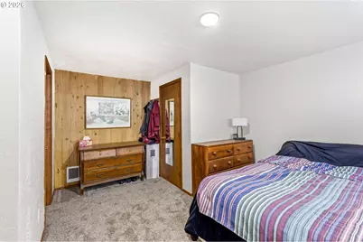 42430 Ames Creek Rd, Sweet Home, OR 97386 - Photo 10