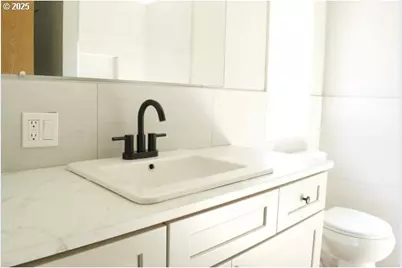 700 NE 183rd Ave #7, Portland, OR 97230 - Photo 16