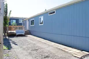 700 NE 183rd Ave, Portland, OR 97230 - Photo 26