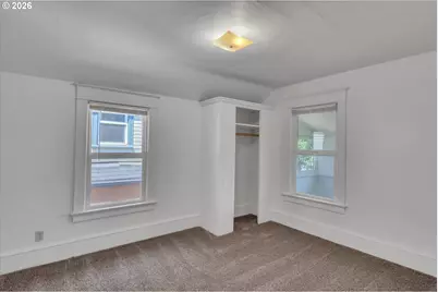 921 SE Mall St, Portland, OR 97202 - Photo 32