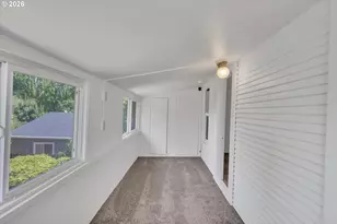921 SE Mall St, Portland, OR 97202 - Photo 30