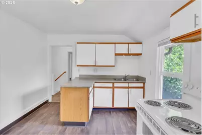 921 SE Mall St, Portland, OR 97202 - Photo 38