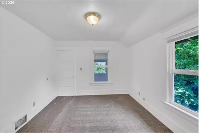 921 SE Mall St, Portland, OR 97202 - Photo 28