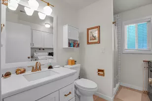 14970 NE Rose Pkwy, Portland, OR 97230 - Photo 20