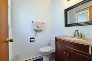 1104 Stanfield Rd, Woodburn, OR 97071 - Photo 14