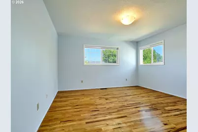 1104 Stanfield Rd, Woodburn, OR 97071 - Photo 12