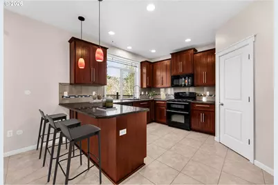 401 W 16th St, La Center, WA 98629 - Photo 8