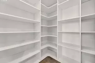 401 W 16th St, La Center, WA 98629 - Photo 10