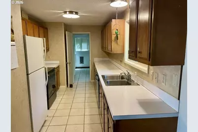 64920 E Mountain Meadow Ln, Rhododendron, OR 97049 - Photo 10