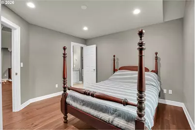 16633 Woodsman Ct, Lake Oswego, OR 97034 - Photo 28