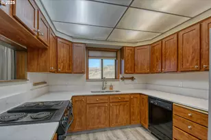 3540 NE King Pl, Pendleton, OR 97801 - Photo 14